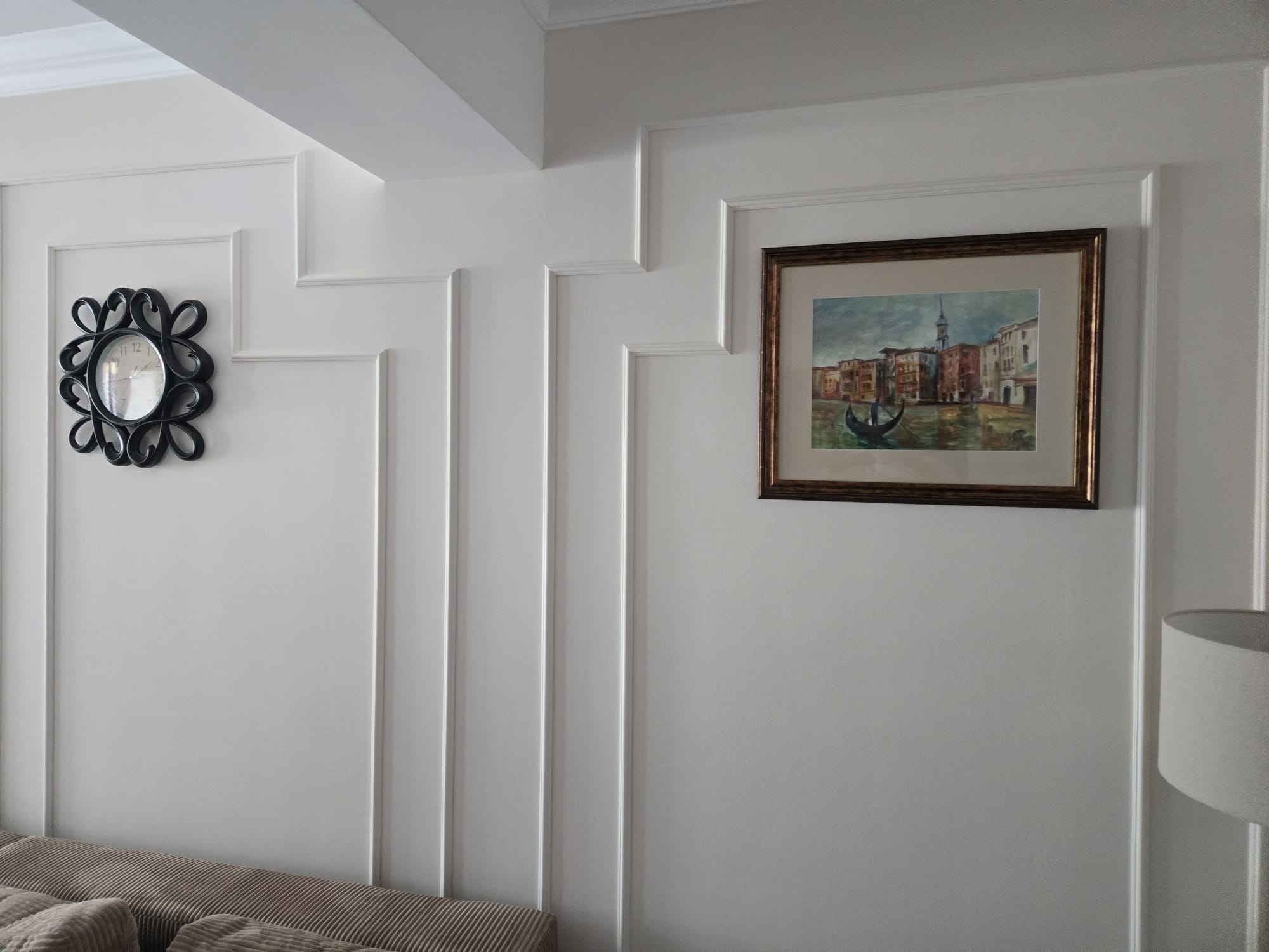 Apartamentul nostru modern, primitor și curat