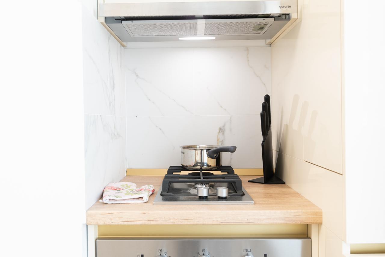 Apartamentul nostru modern, primitor și curat